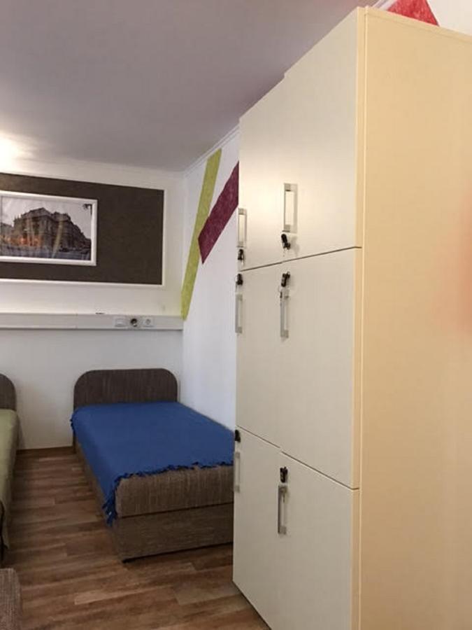 Opera Hostel Budapest Ngoại thất bức ảnh