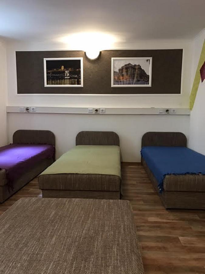 Opera Hostel Budapest Ngoại thất bức ảnh