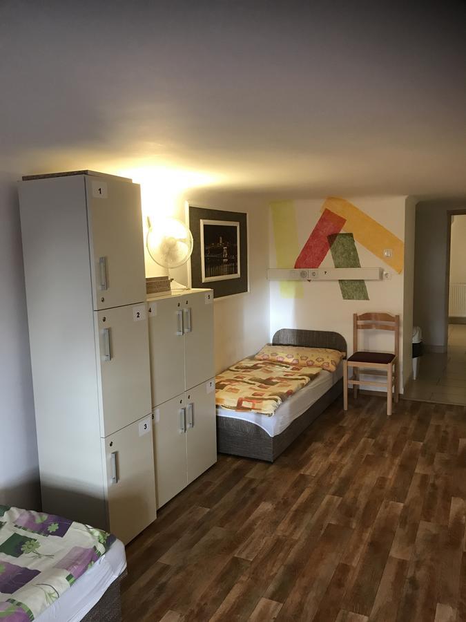 Opera Hostel Budapest Ngoại thất bức ảnh