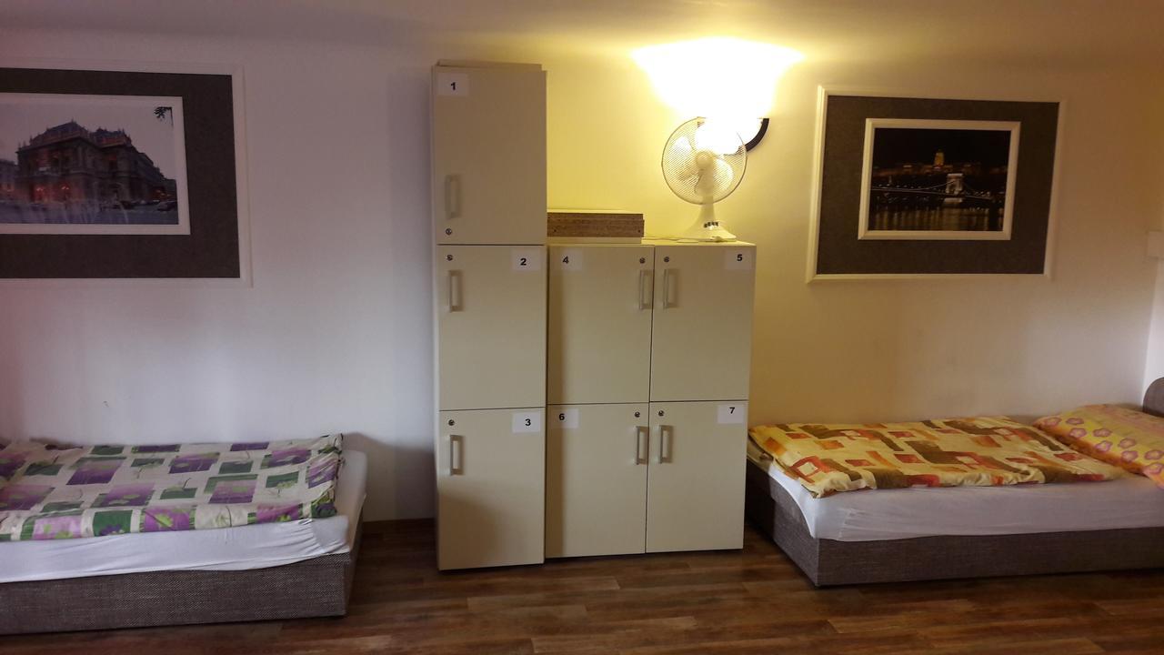 Opera Hostel Budapest Ngoại thất bức ảnh
