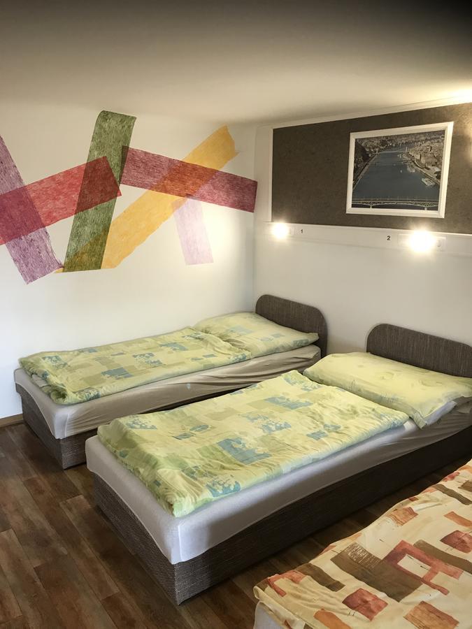Opera Hostel Budapest Ngoại thất bức ảnh
